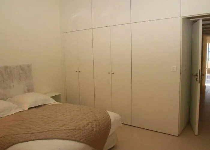 Apartman Rousse Les Pieds Dans L'eau