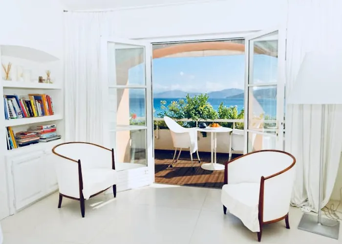 Apartman Rousse Les Pieds Dans L'eau LʼÎle-Rousse