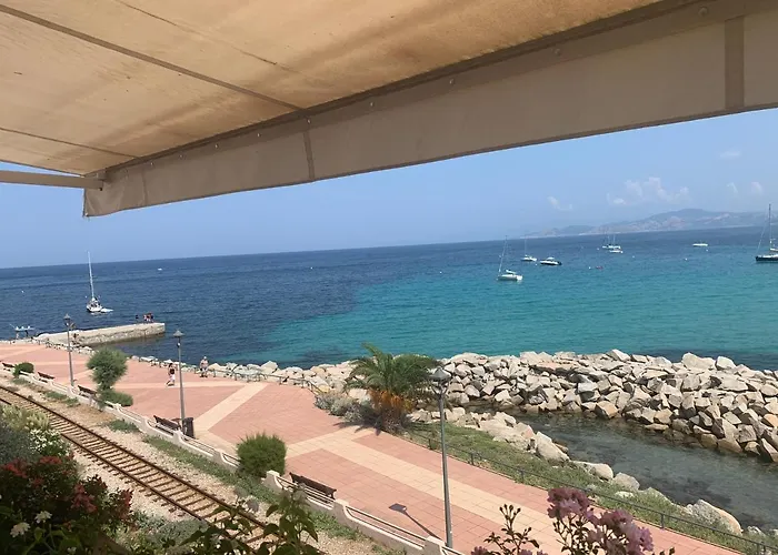 Apartman Rousse Les Pieds Dans L'eau *