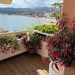 Rousse Les Pieds Dans L'eau L'Ile-Rousse (Corsica)