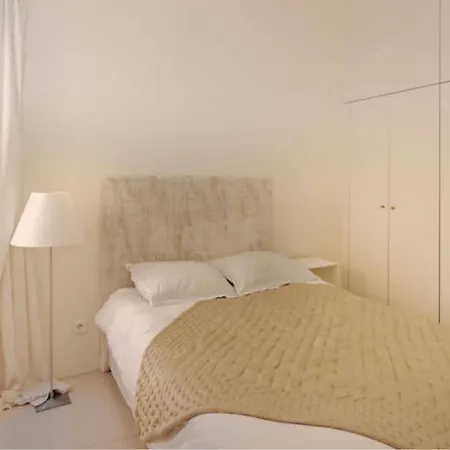 Διαμέρισμα Rousse Les Pieds Dans L'eau