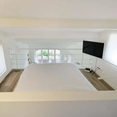 Διαμέρισμα Rousse Les Pieds Dans L'eau