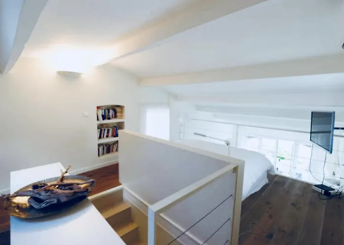 Rousse Les Pieds Dans L'eau Appartement *